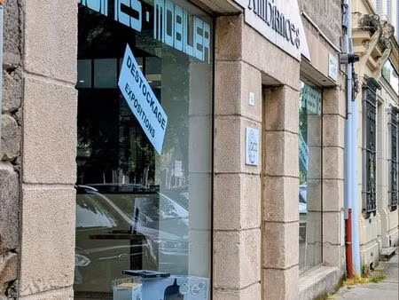 local commercial 89m2 + terrasse boulevard montbrison