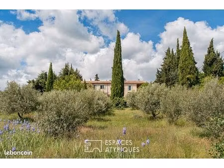propriété 20 pièces 526 m²
