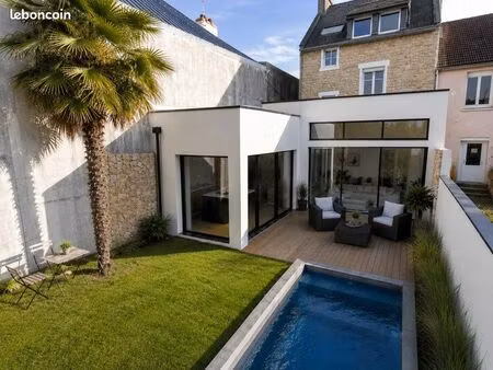 maison 6 pièces avec jardin et piscine