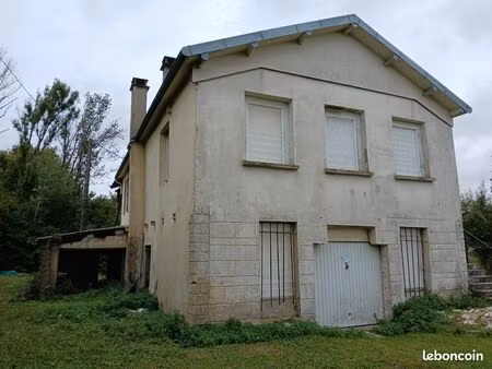 maison 96 m2  garage 120 m2  terrain 5400 m2