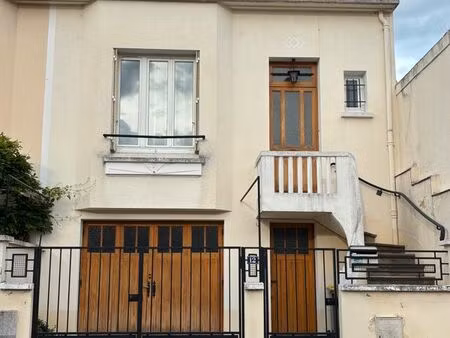 maison de ville avec jardin et garage – vichy