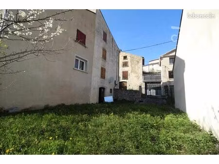 maison de village 5 pièces 80 m²