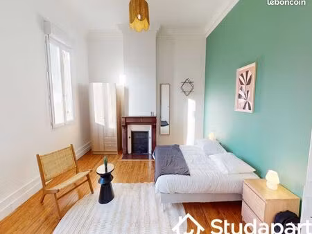 chambre 1 pièce 17 m²