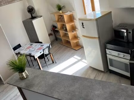 2 pièces meublé avec wifi libre de suite