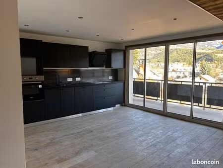appartement t 4 à l'année