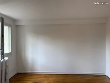 loue bureau 17 m2 à montreuil - rdc