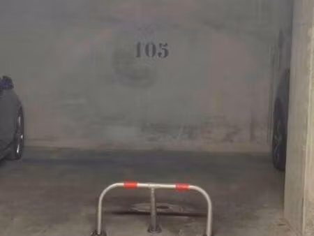 parking 12m2 sécurisé au sous-sol
