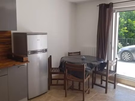 maison de village en pierre
