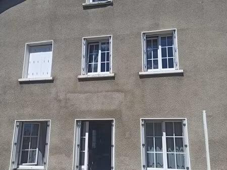 maison familiale de village - 220 m2 - valprivas