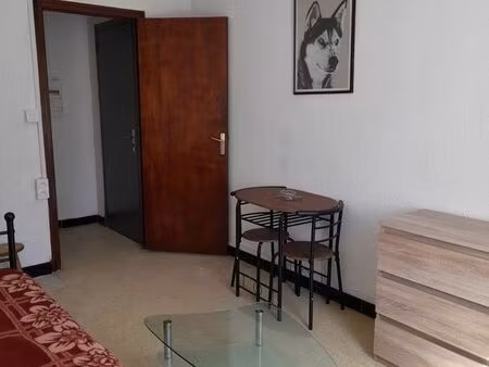 studio meublé à l année