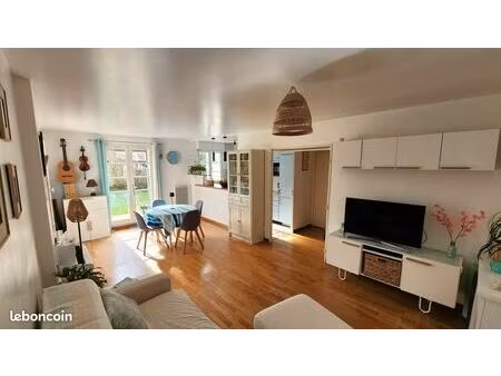 appartement t3 de 67 m² à massy vilgénis