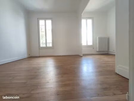 appartement t2 55m² en centre-ville  rénové et lumineux