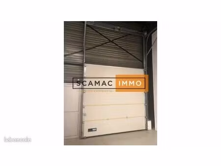 local industriel 408 m²