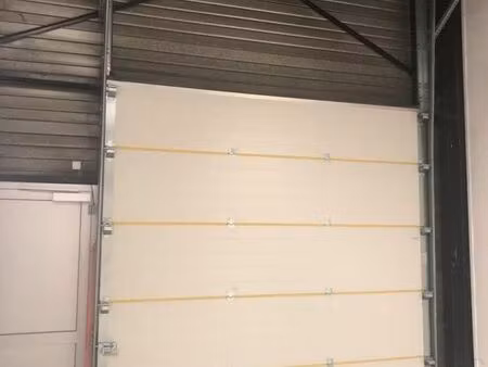 local industriel 534 m²