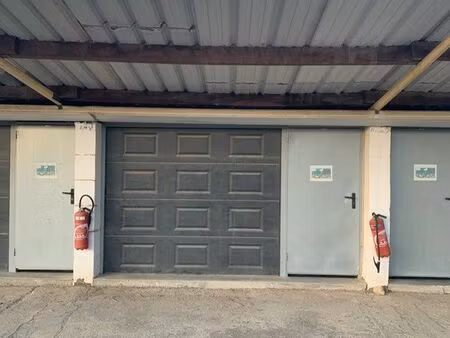 box stockage 20 m2 sécurisé saint laurent de la salanque