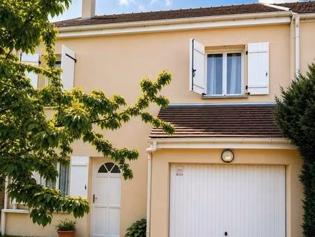 maison 5 pièces 94 m²