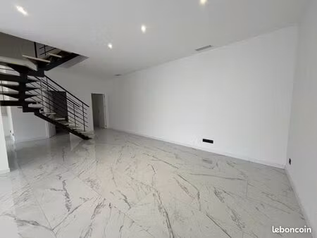 maison 4 pièces 120 m²