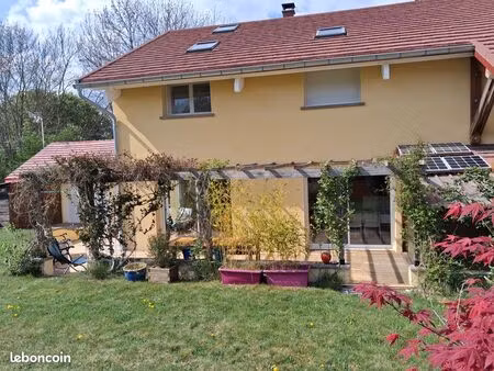 maison familiale 180 m² – très économe – 4 chambres – garage double 27 m² + mezzanine – te