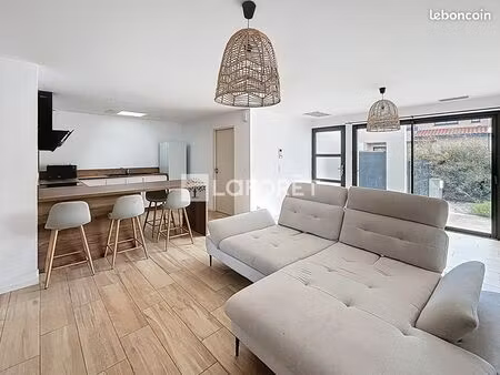 villa 4 pièces 89 m²
