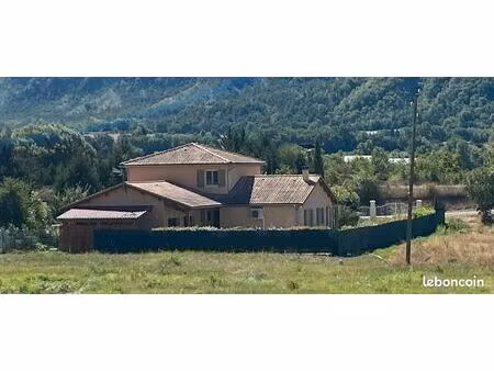 villa 171m²/1015m² par particulier