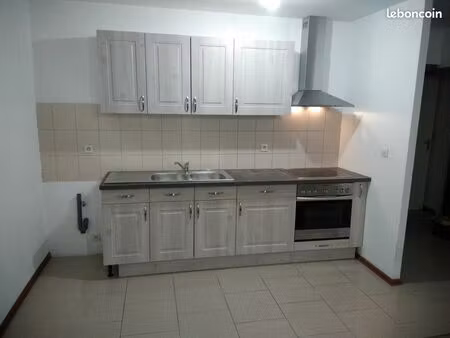 bel appartement t3 de 80 m2