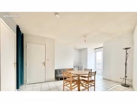 appartement t2 meublé