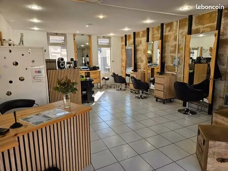 vend fond de commerce de salon de coiffure