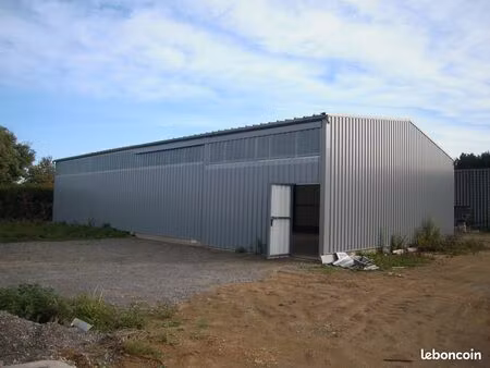 hangar 240 m² muzillac