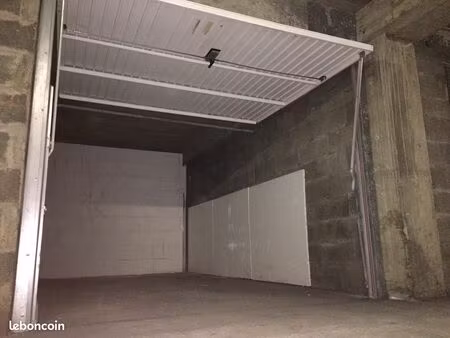 box à vendre