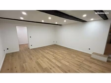 local commercial