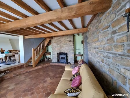 maison 10 pièces 250 m²