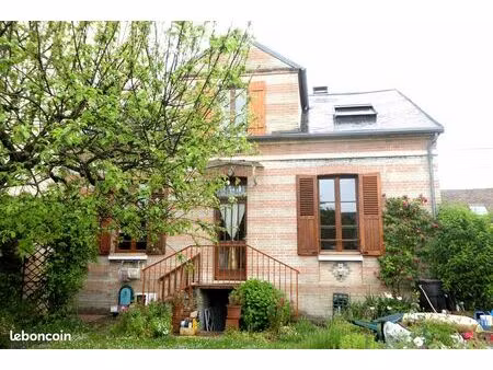 maison familiale proche centre ville