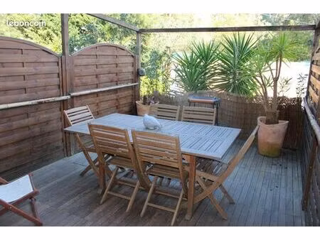 calvi location a l'annee appartement meuble de standing residence privee 500m plage/commer