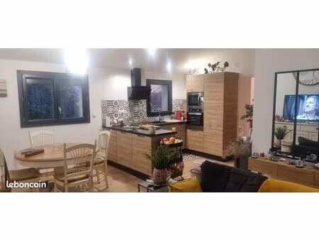 maison et studio attenant uniquement de particuliers à particuliers