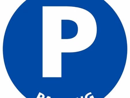 parking extérieur