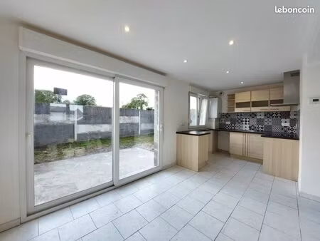 maison rénovée 80 m² - 2 chambres 1 bureau avec jardin