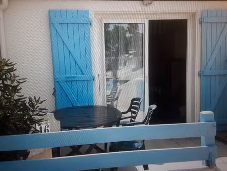 pavillon port la nouvelle
