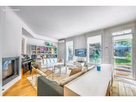 maison 8 pièces 182 m²