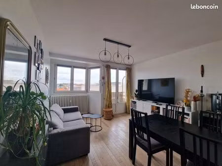 appartement 3 pièces 46 m²