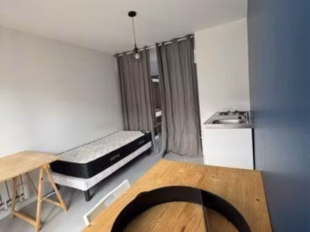 studio meublé