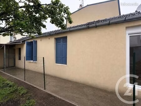 pavillon 3 pièces 55 m²