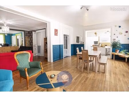 propriété 10 pièces 307 m²