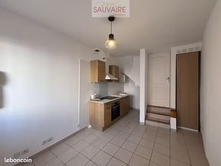 maison de village 3 pièces 37 m²