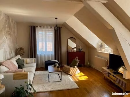 t4 lumineux - 3 chambres – 90 m² au sol – parfait état – belfort proximité marché des vosg