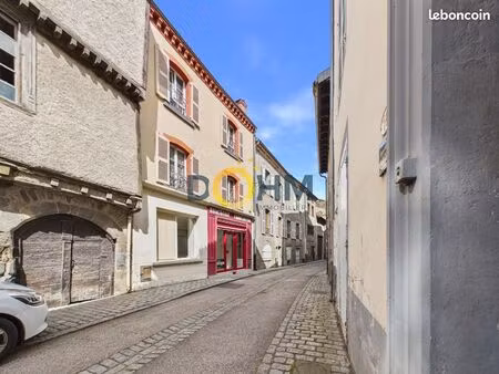 immeuble 5 pièces 183 m²