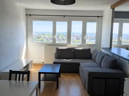 location joli appartement bien situé