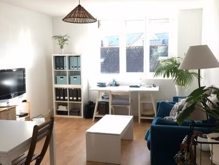 charmant t3 – 63 m² – ploëmeur centre
