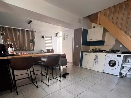 maison 2 chambres 60m2 + parking privé