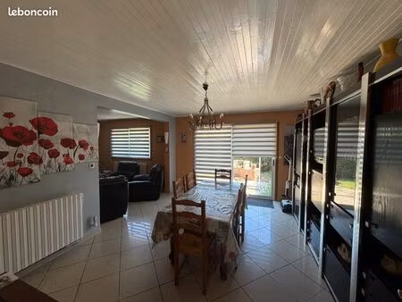 maison meublée 110 m² – 3 chambres – jardin – garage – secteur calme