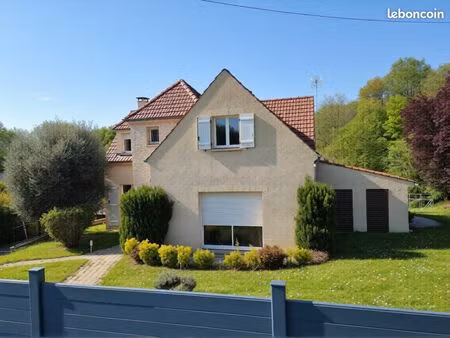entre dourdan et saint cheron  131m²  récente